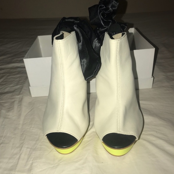 Neon Yellow Leather Peep Toe Bootie with Black Bow - Picture 2 of 8